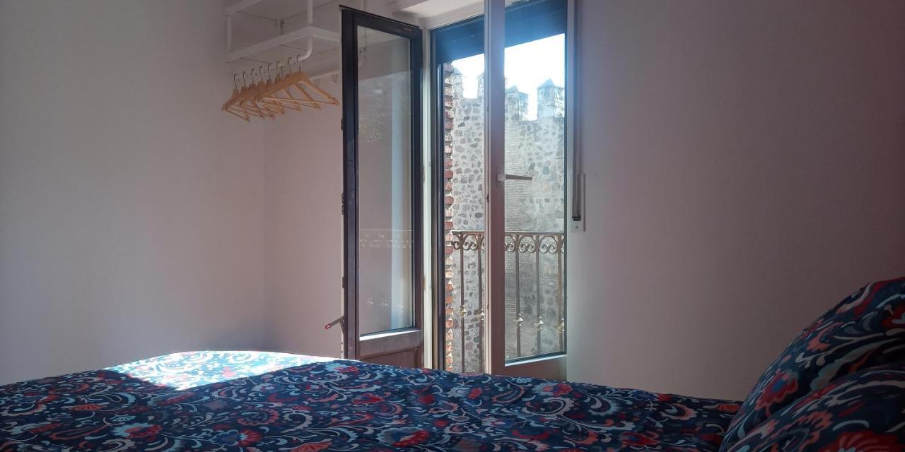 Apartamentos,Puerta De Bisagra-Parking Gratis Toledo Exterior photo